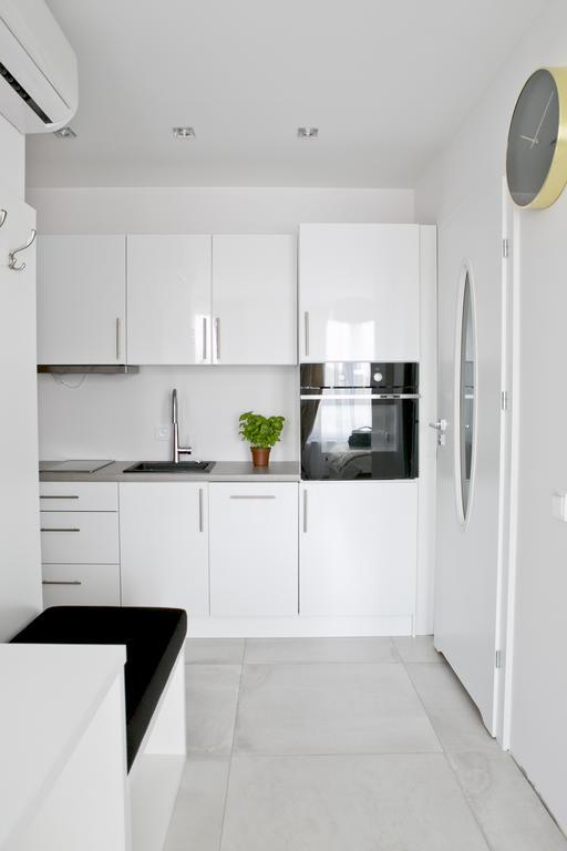 Elegant City Center Apartment 7A Краков Экстерьер фото