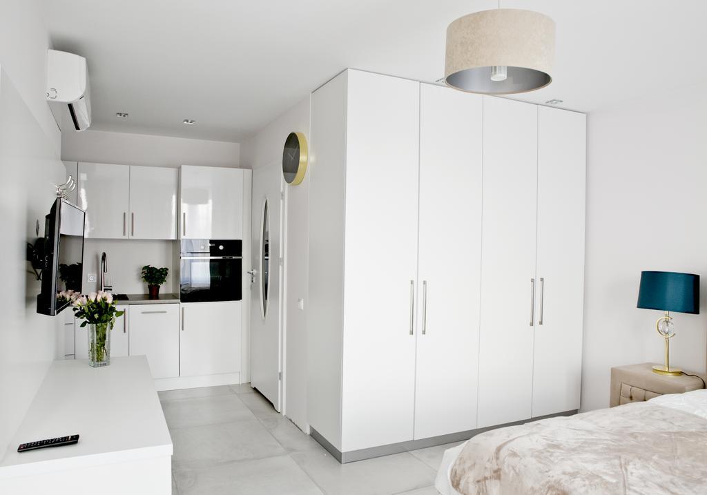 Elegant City Center Apartment 7A Краков Экстерьер фото