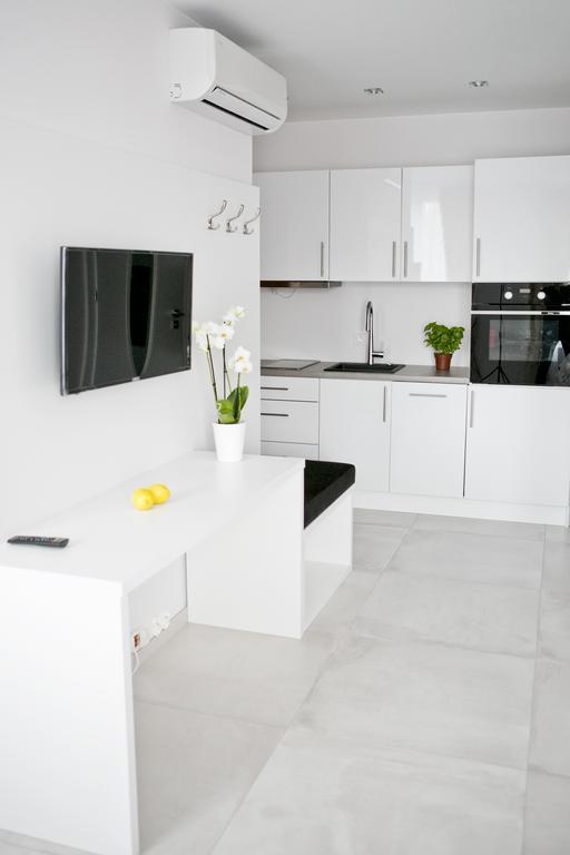 Elegant City Center Apartment 7A Краков Экстерьер фото
